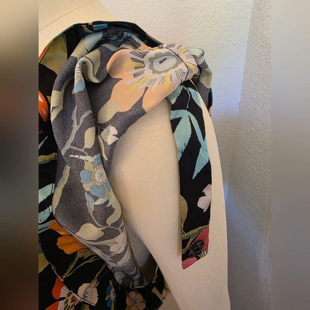 SALE Colorful Feminine Dress - Picture 11 of 16